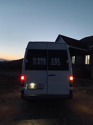 мото скутера: Mercedes-Benz Спринтер: 2010 г., 2.2 л, Ручные, Дизель, Бус — 5