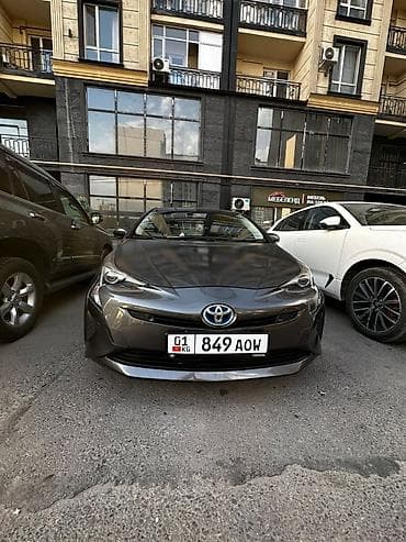Toyota Prius: 2017 г., 1.8 л, Гибрид, Хетчбек