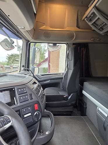 xf: Тягач, DAF, 2019 г., Тентованный — 5