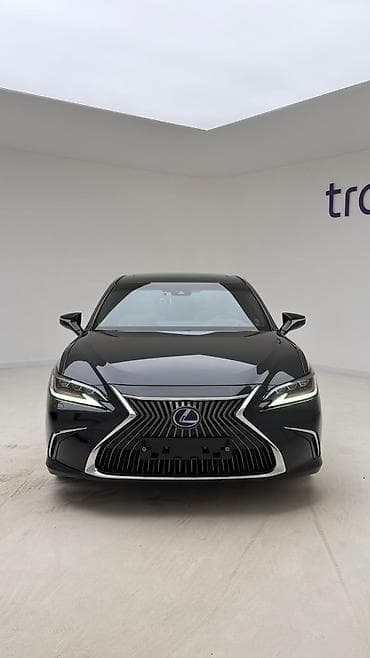 Lexus ES: 2021 г., 2.5 л, Автомат, Бензин, Седан