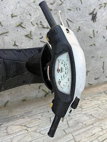 скутеретта хонда: Тип скутера Honda, 50 куб. см, Бензин — 5