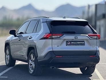 электромобиль кроссовер: Toyota RAV4: 2021 г., 2.5 л, Автомат, Гибрид, Кроссовер — 6