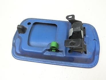 х5: Люкчок бензобака на BMW x5 E53 В отличном состоянии, очень большой — 5