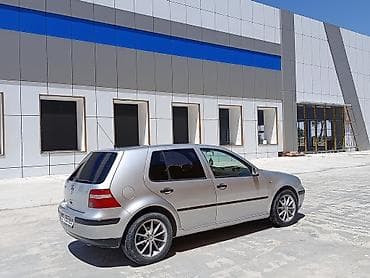 Volkswagen Golf: 2003 г., 1.6 л, Кол менен иштөөчү, Бензин, Хетчбек — 8