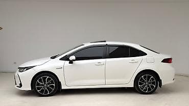 Продажа авто: Toyota Corolla: 2019 г., Автомат, Гибрид, Седан — 6