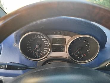 фильдер: Mercedes-Benz ML-Class AMG: 2008 г., 6.2 л, Автомат, Бензин, Кроссовер — 10