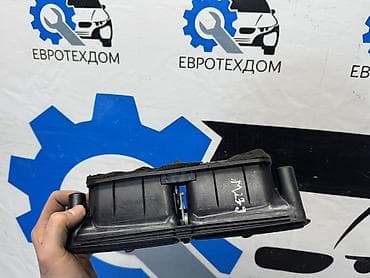 продажа авто гольф 4: Дефлектор воздуховода Volkswagen 2001 г., Б/у, Оригинал, Германия — 6