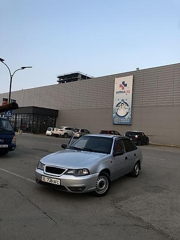 дверь мазда 626: Daewoo Nexia: 2012 г., Седан — 5