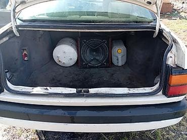 mx 6: Volkswagen Passat: 1990 г., 1.8 л, Седан — 9