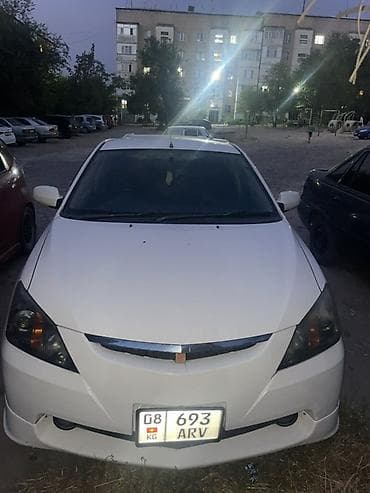 Toyota WiLL: 2004 г., 1.5 л, Автомат, Бензин, Хэтчбэк