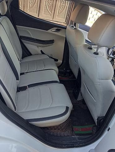 салон для машины: Продаётся: салон автомобиля (интерьер) с современным оснащением — 4