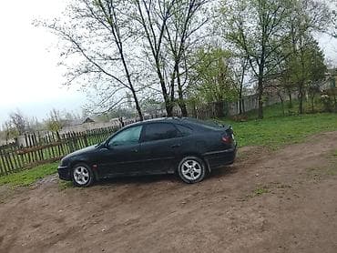 1998: Toyota Avensis: 2001 г., 2 л, Механика, Бензин, Хэтчбэк — 3
