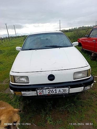пл: Volkswagen Passat: 1990 г., 1.8 л, Механика, Бензин, Седан — 3
