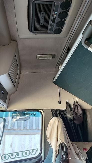 Транспорт: Сүйрөгүч, Volvo, 2012 г., Прицепсиз — 9