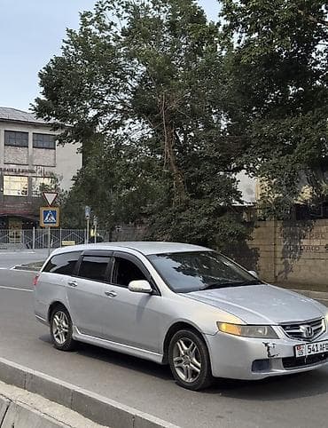 двигитил: Honda Accord: 2002 г., 2.4 л, Автомат, Газ, Универсал — 4
