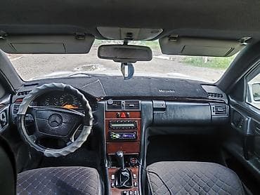 Mercedes-Benz E-Class: 1995 г., 3.2 л, Кол менен иштөөчү, Газ, Седан — 7