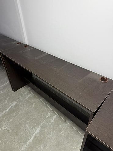 Упаковочные товары: Офисный стол, Нерегулируемый, цвет - Коричневый, Прямоугольный, ЛДСП — 4