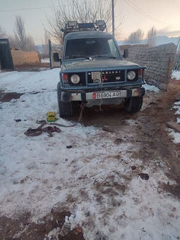 митсубиси спей: Mitsubishi Pajero: 1987 г., 2.5 л, Механика, Дизель, Внедорожник — 1