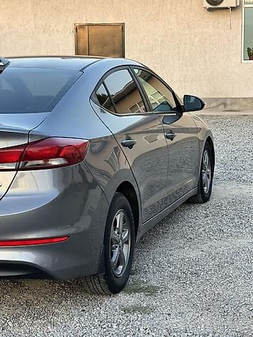 rd 1: Hyundai Elantra: 2018 г., 1.4 л, Вариатор, Бензин, Седан — 4