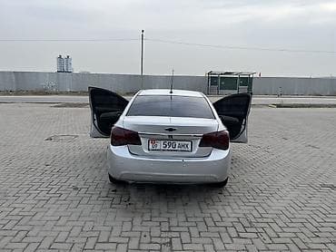 авто шевролет: Chevrolet Cruze: 2012 г., 1.6 л, Автомат, Бензин, Седан — 3