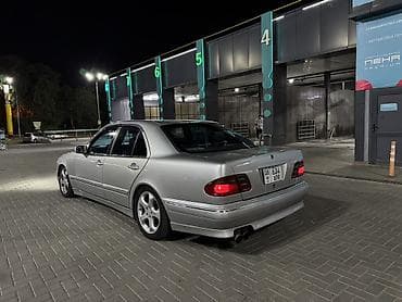 Транспорт: Mercedes-Benz E-Class: 2001 г., 4.3 л, Автомат, Бензин, Седан — 7