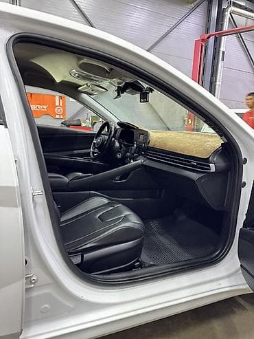 коробка аванте: Hyundai Avante: 2020 г., 1.6 л, Автомат, Бензин, Седан — 7