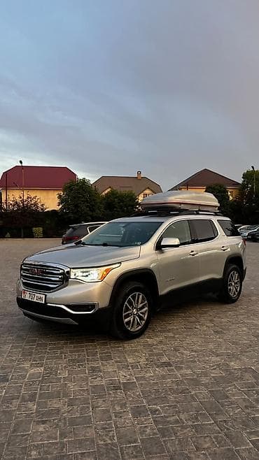 Унаа: GMC Acadia: 2018 г., Кроссовер — 2