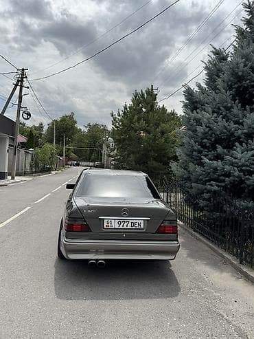 Mercedes-Benz W124: 1994 г., 3.2 л, Автомат, Бензин, Седан — 5