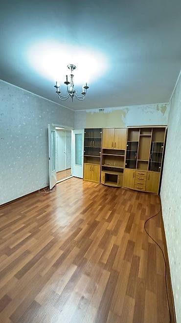 Продажа квартир: 3 комнаты, 65 м², 106 серия, 4 этаж, Старый ремонт — 2