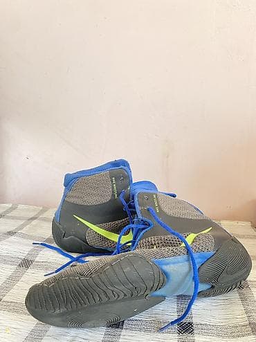 перчатки рабочие зимние: Борцовки Nike Tawa - Размер: 44 EU (US 9.5) — указано на ярлыке - — 2