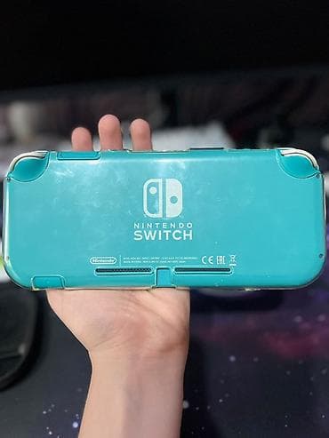 Nintendo: 🎮 **Nintendo Switch Lite — 10 000 сом** Продаю Nintendo Switch Lite в — 3