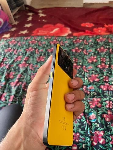 aifon 8: Poco X5 Pro 5G, Б/у, 256 ГБ, цвет - Желтый, 2 SIM — 1