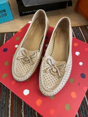 женская обувь больших размеров: Женские мокасины из мягкой телячьей кожи, как раз для лета 
Размер 40 — 1