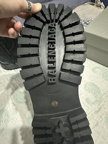 balenciaga: Мужские ботинки, 43, Balenciaga, Новый, цвет - Черный, Самовывоз — 1