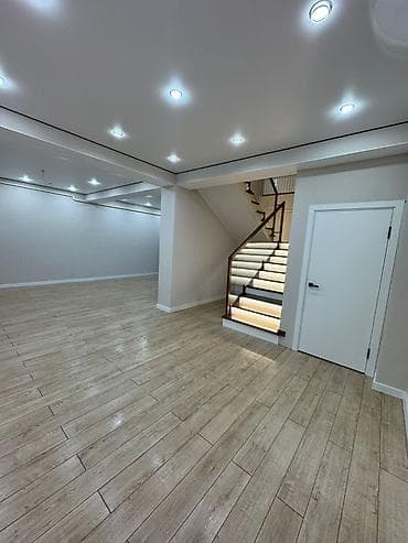 учас: Кеңселерди сатуу 290 м², Ремонту бар, Эмереги менен, Жеке үй, 1 кабат — 9