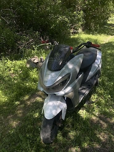 продажа мотоциклов иж планета 5: Скутер макси 150 куб нужны вложения по пластику и нужны приборка — 1