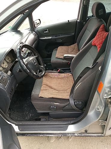mazda 325: Mazda PREMACY: 2002 г., 1.8 л, Механика, Бензин, Минивэн — 7