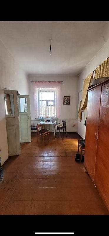 Дома: Продается жилой дом барачного типа. 📍 Ленинский район, ул. Панфилова — 10