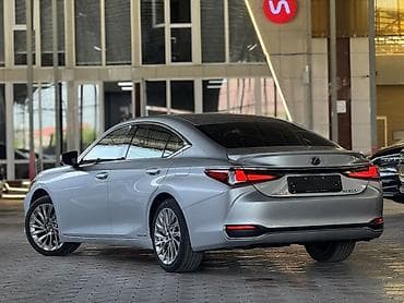 lexus es 300 2013: Lexus ES: 2021 г., 2.5 л, Гибрид, Седан — 6