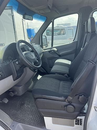 daf 75: Mercedes-Benz Спринтер: 2009 г., 2.2 л, Механика, Дизель, Бус — 8