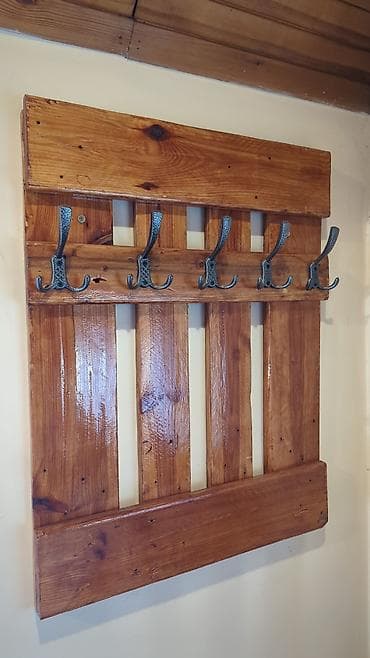 Настенная вешалка из натурального дерева - Материал: массив дерева с