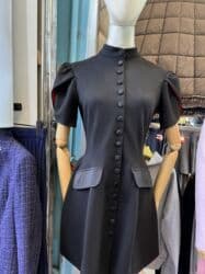 магазин продуктовый в аренду: Срочно снуму помещение в аренду (женские вещи)в Караване 15кв м — 2