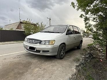 Toyota Ipsum: 1998 г., 2 л, Автомат, Бензин, Минивэн