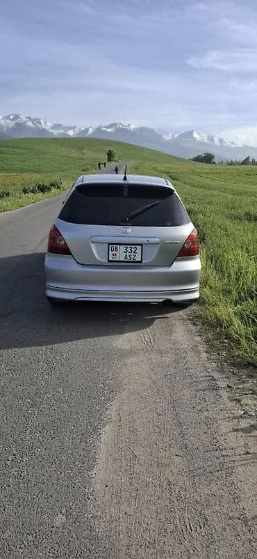 машины до 250 тысяч: Honda Civic: 2002 г., Хэтчбэк — 4