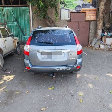 кузов на гольф 2: ВАЗ (ЛАДА) Priora: 2010 г., 1.6 л, Механика, Бензиновая, Универсал — 4