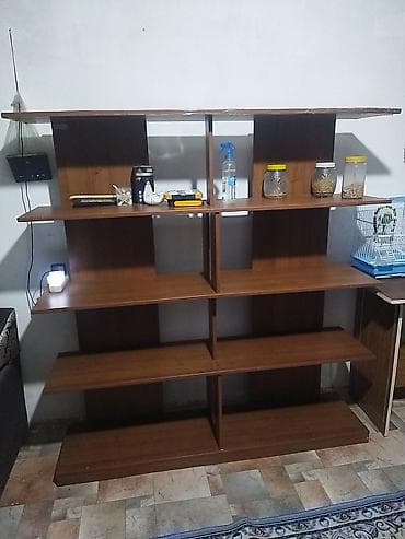 Стеллаж и комод - Стеллаж открытый, материал — ЛДСП под дерево