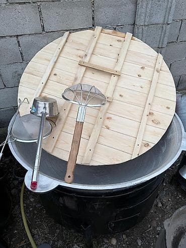 Арендага берилет Казан с металлической печью-подставкой для