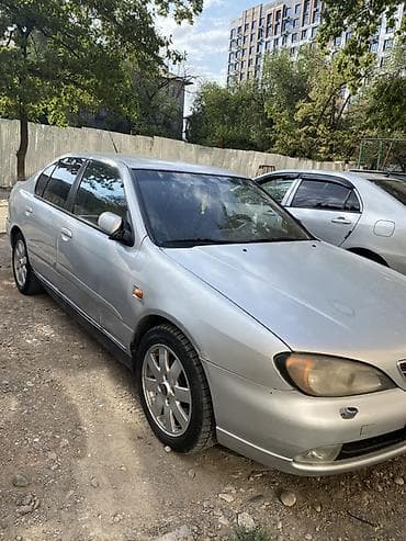 mazda cronos: Nissan Primera: 2000 г., 1.8 л, Механика, Бензин, Седан — 1