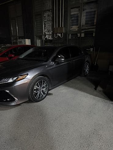 volvo s90: Toyota Camry: 2022 г., 2.4 л, Автомат, Гибрид, Седан — 10