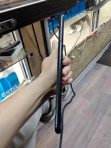 планшет ipad: Планшет, Samsung, память 32 ГБ, 9" - 10", Wi-Fi, Б/у, Классический цвет - Черный — 6